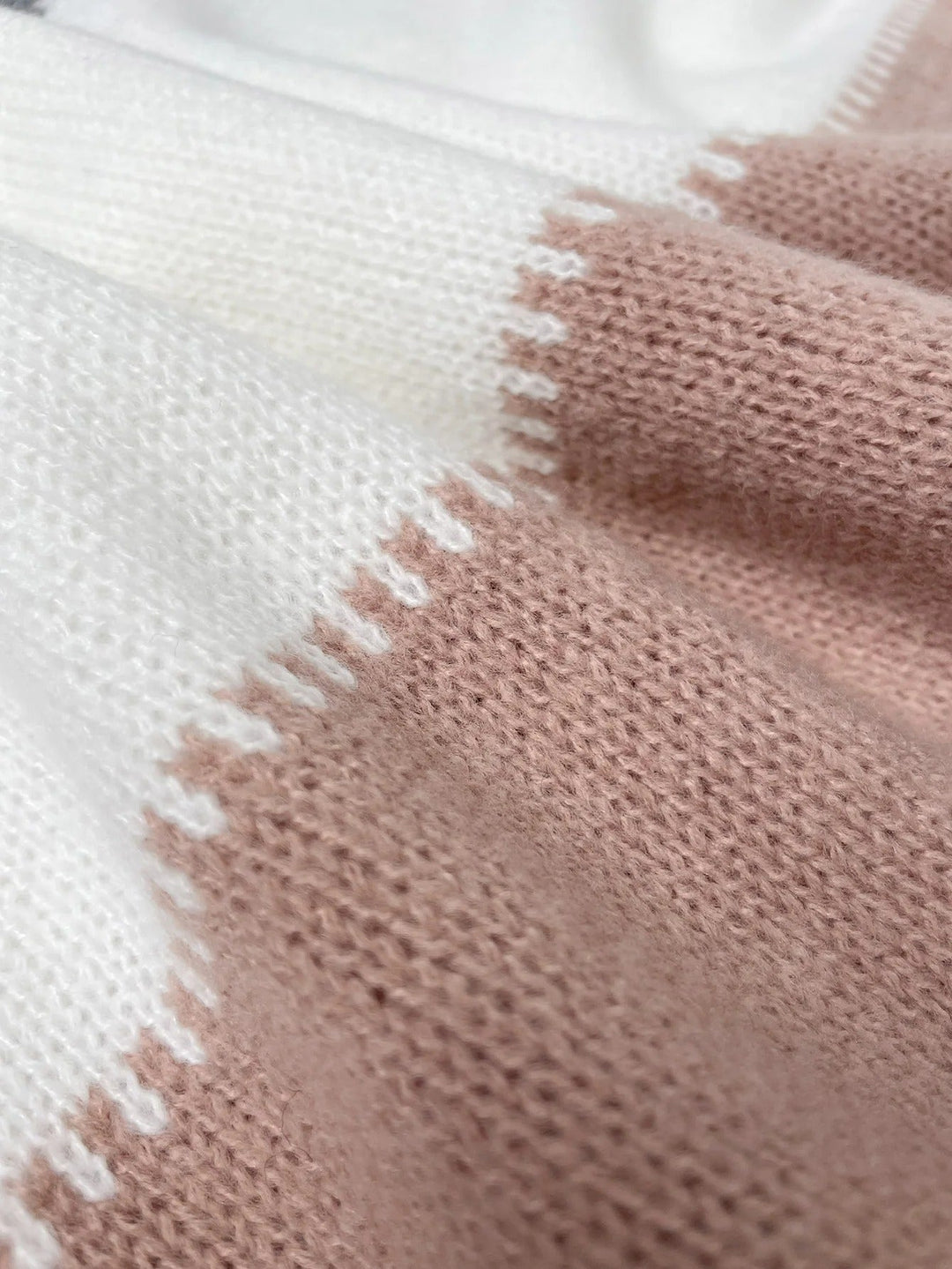 Lela - Pullover mit Leopardenmuster