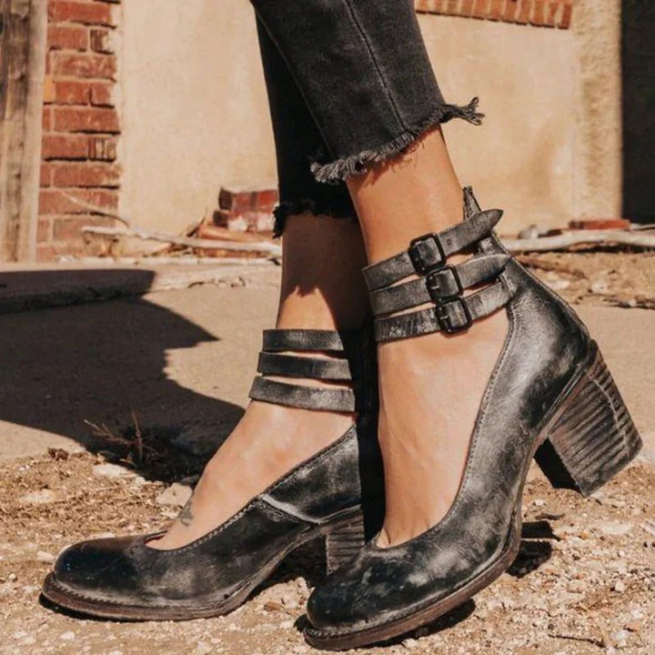 Bella - Bequemer und stilvoller orthopädischer Schuh
