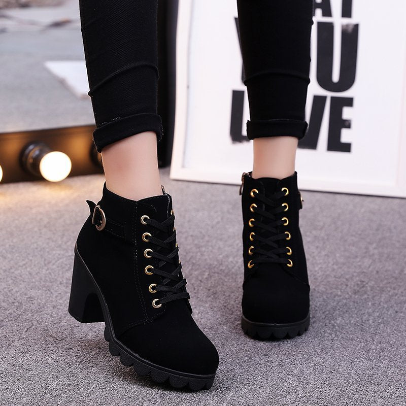 Jane - High Heel Kurzstiefel