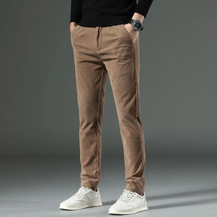 Chester -Stilvolle Cordhose