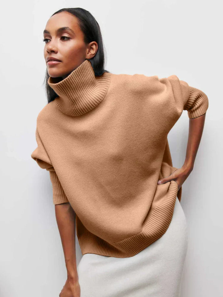 Olivia - Pullover mit Schildkrötenkette