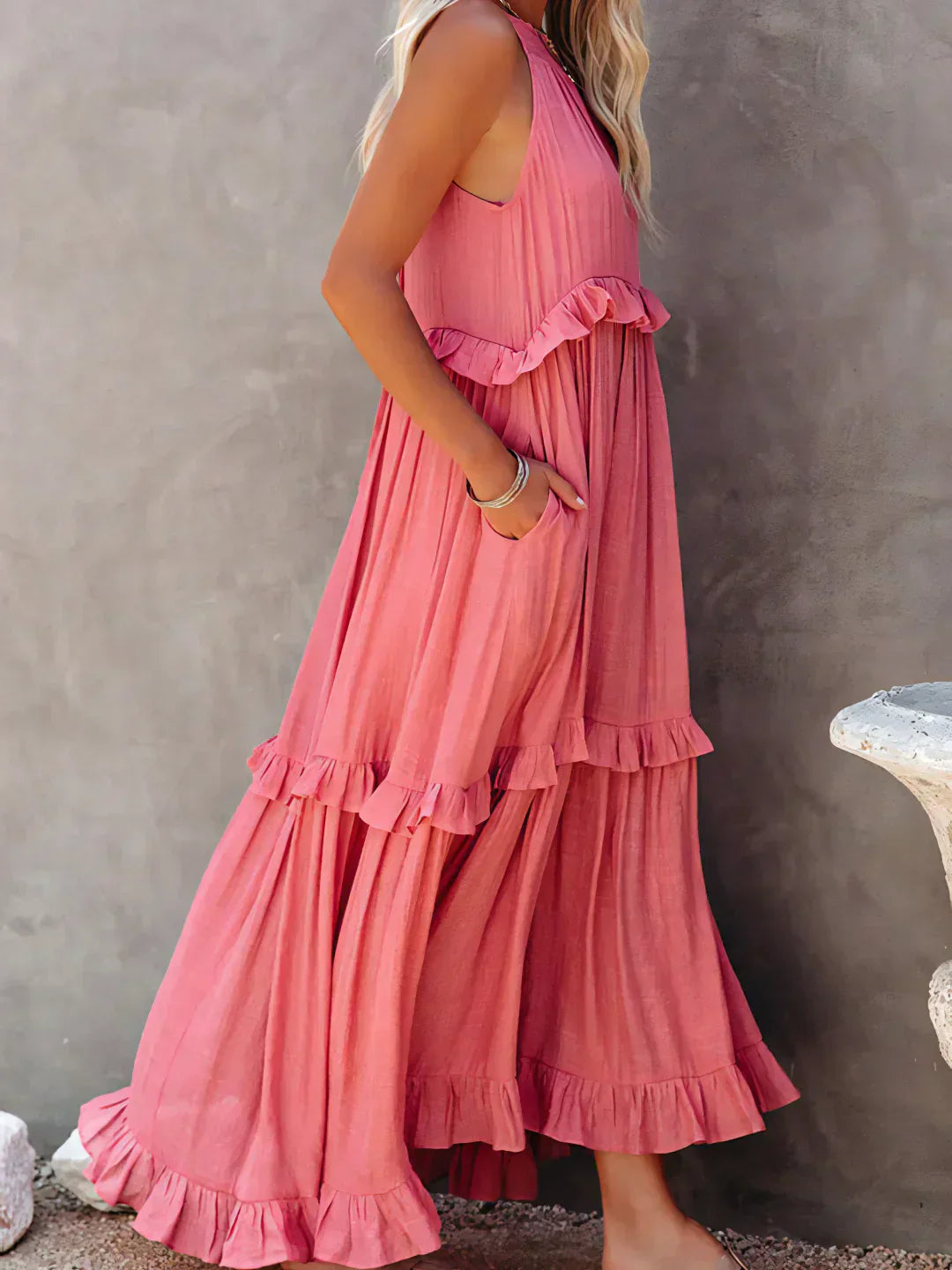 Charlize - Maxikleid mit Nackenträger und Taschen