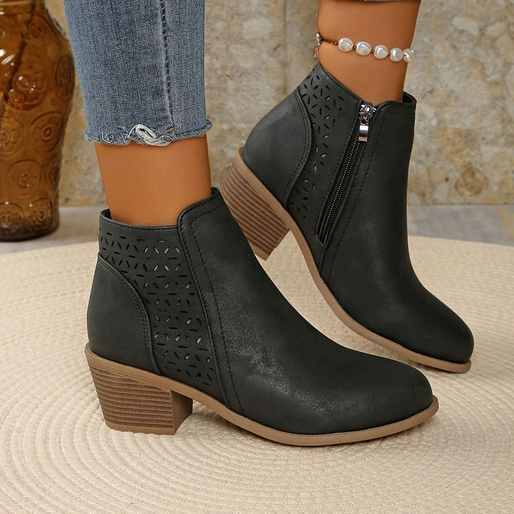 Damen Ankle Boots mit seitlichem Reißverschluss Blockabsatz Cutout