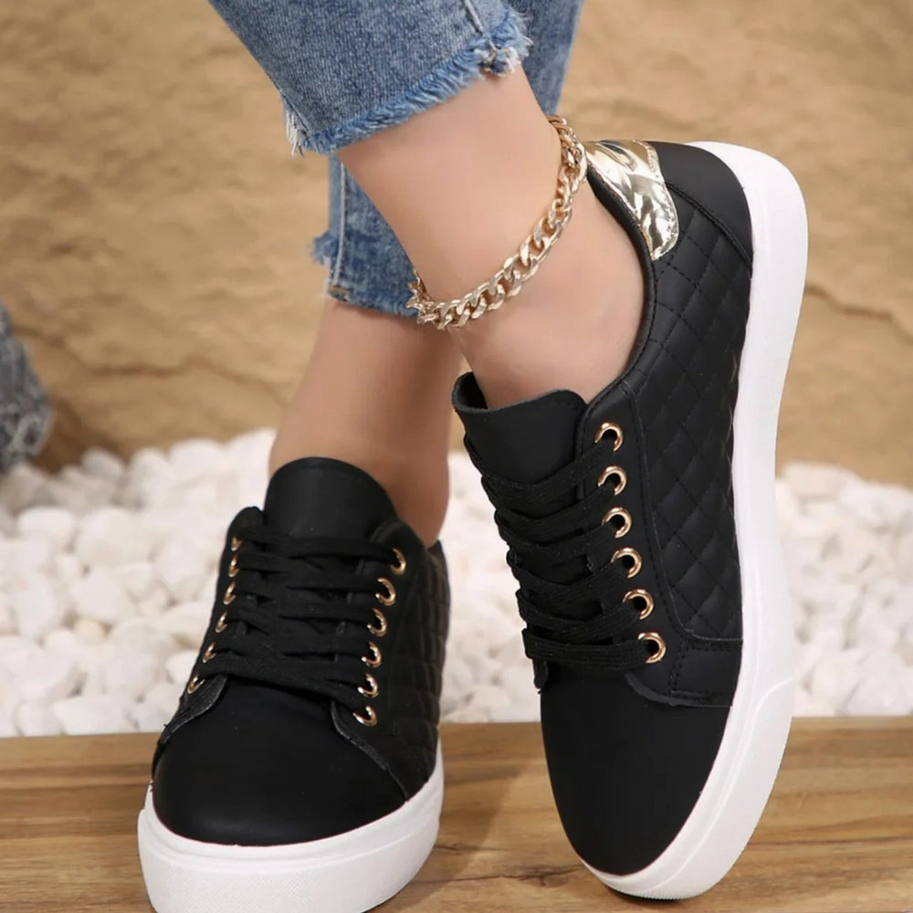 Damen Gesteppte Schnürsneaker mit Golddetails Flache Plateau-Sohle