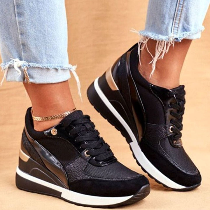 Damen Keilabsatz Sneaker Schnürschuh Metallic-Besatz Plateausohle