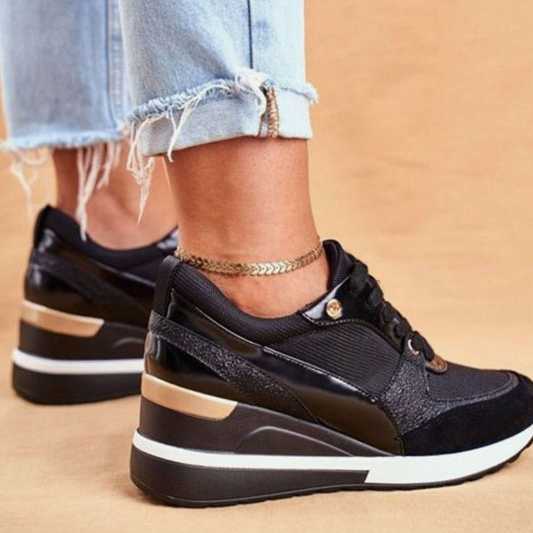 Damen Keilabsatz Sneaker Schnürschuh Metallic-Besatz Plateausohle