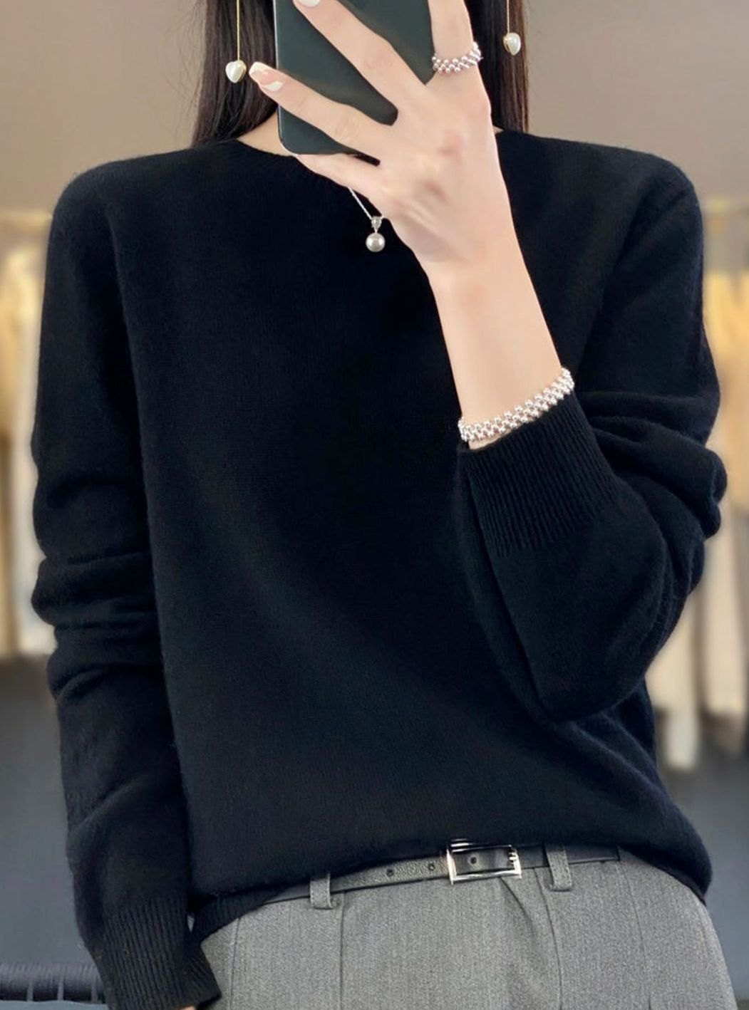 Damen Klassischer Rundhals-Strickpullover mit Langarm - Schwarz