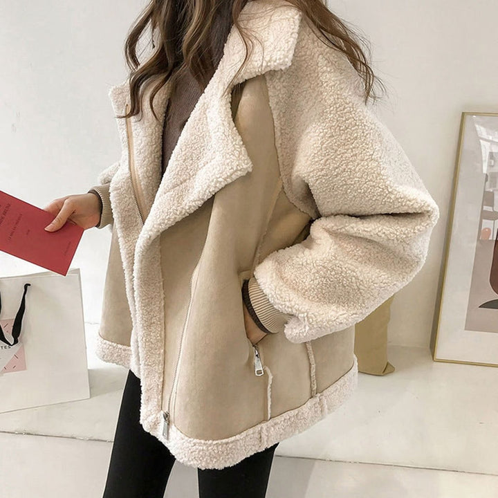 Damen Oversize Jacke aus Kunstlammfell mit Reißverschluss - Beige