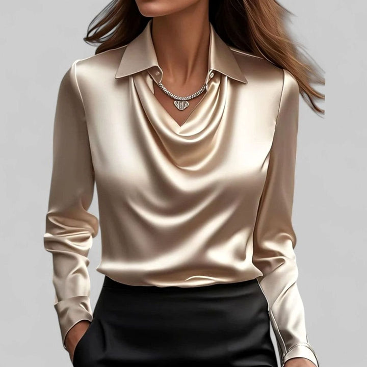 Elegante Wasserfallausschnitt Satinbluse für Damen mit Hemdkragen - Sekt