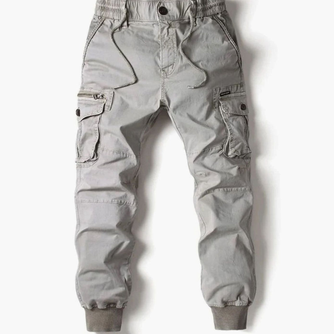 Herren Cargo-Jogger mit schmal zulaufender Passform und Cargotaschen - Hellgrau