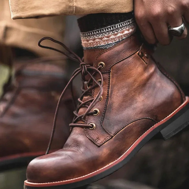 Herren Knöchelhohe Schnür-Stiefeletten mit Robuster Lederlook-Sohle - Braun