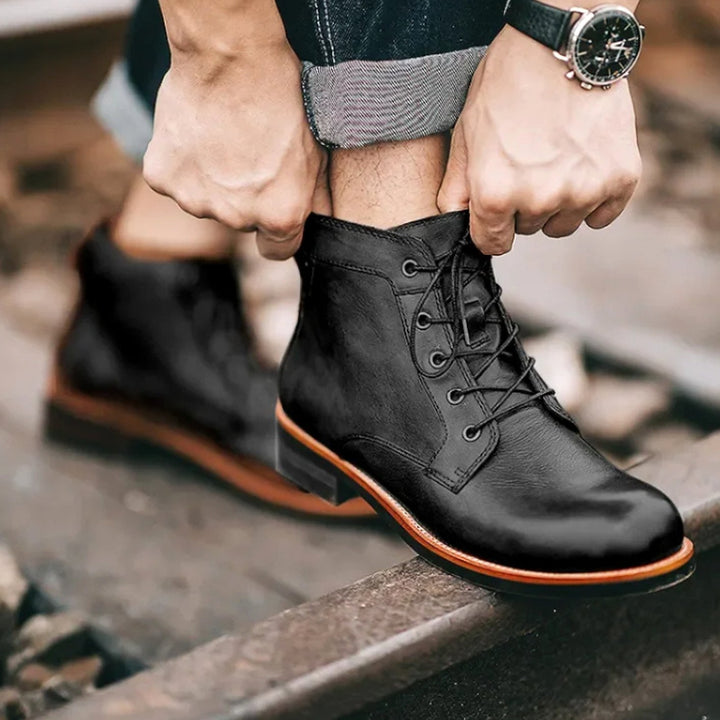 Herren Knöchelhohe Schnür-Stiefeletten mit Robuster Lederlook-Sohle