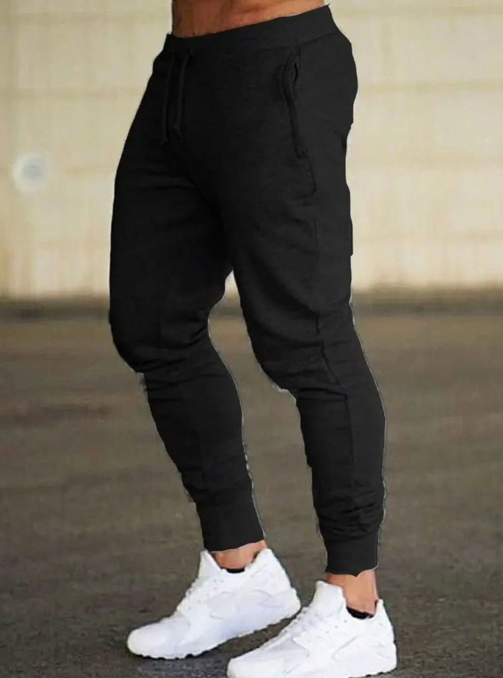 Herren Slim-Fit Jogginghose mit Kordelzug Rippbündchen - Schwarz