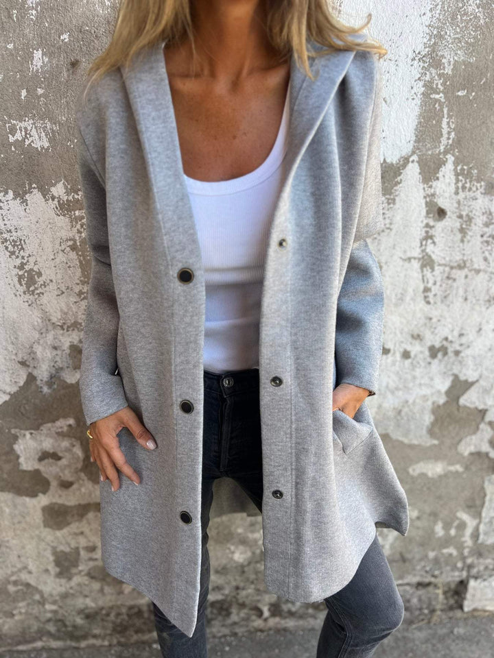 Norah – Lässige einreihige Kapuzenjacke