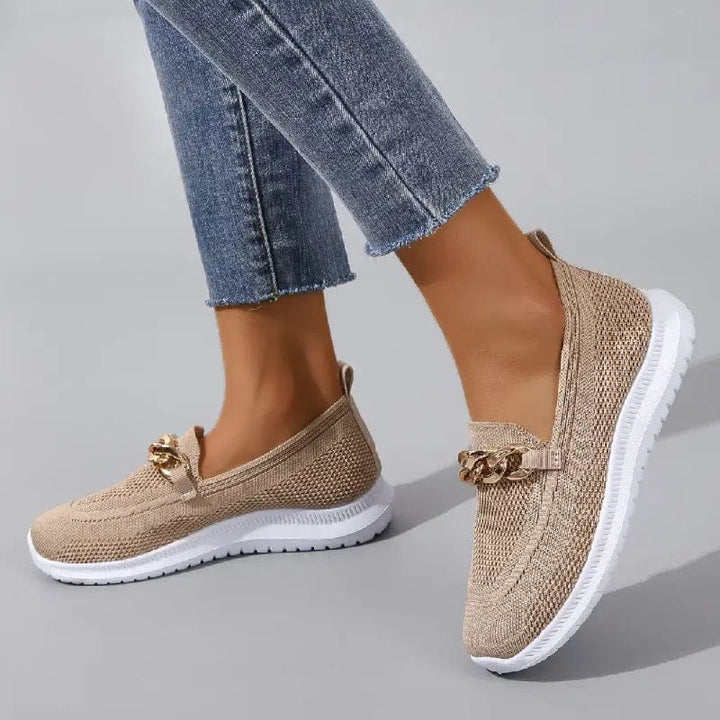 Cynthia – Atmungsaktive und bequeme orthopädische Schuhe
